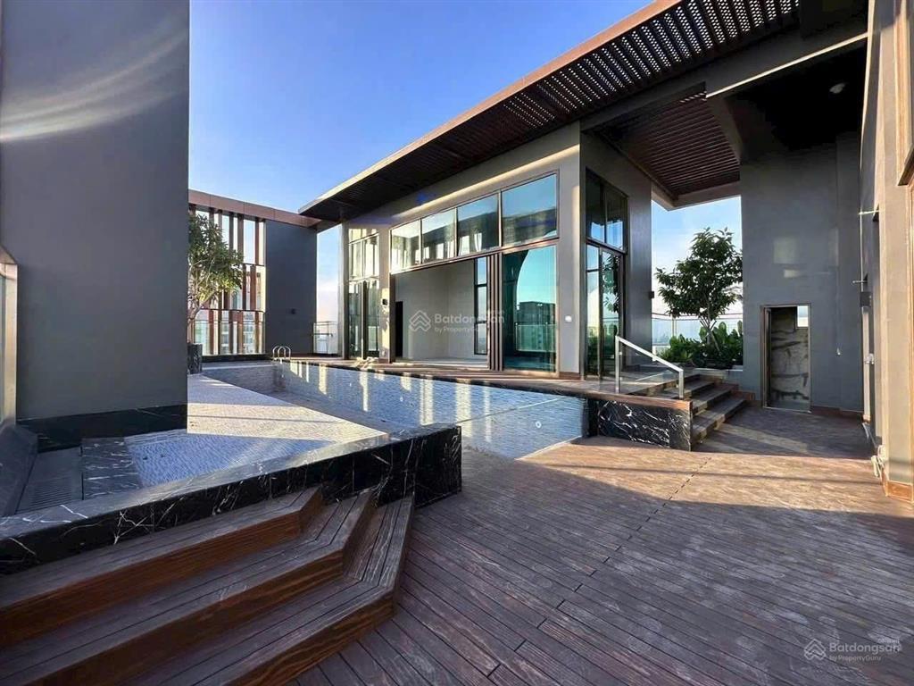 Penhouse define  view panorama sông sài gòn đẳng cấp giới thượng lưu.