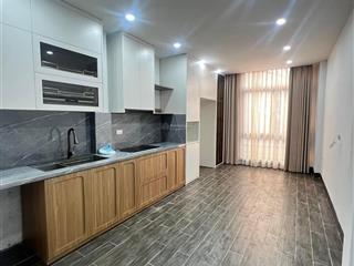 Nhà phố quan nhân  oto 30m  ngõ nông  thang máy  6 tầng