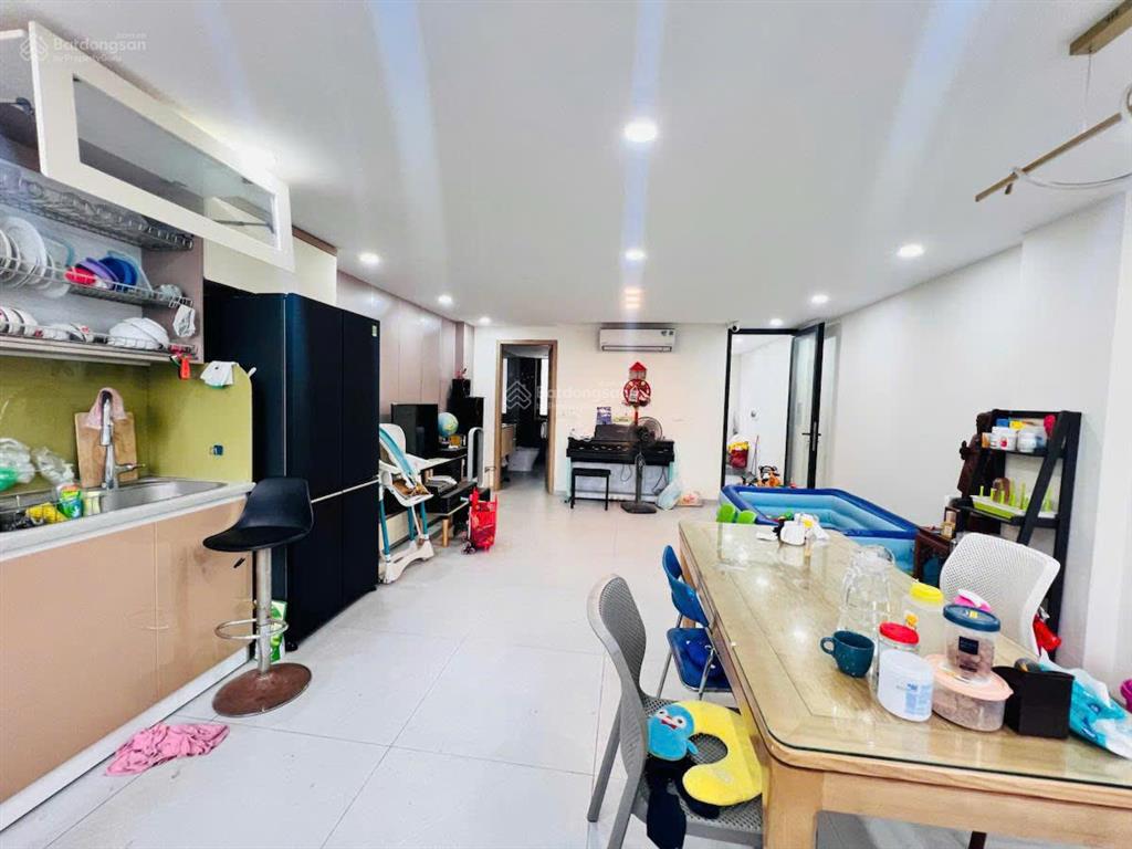 Bán nhà pháo đài láng, đống đa, ngõ ô tô tránh nhau, kinh doanh 56m², 6 tầng thang máy, giá 23 tỷ