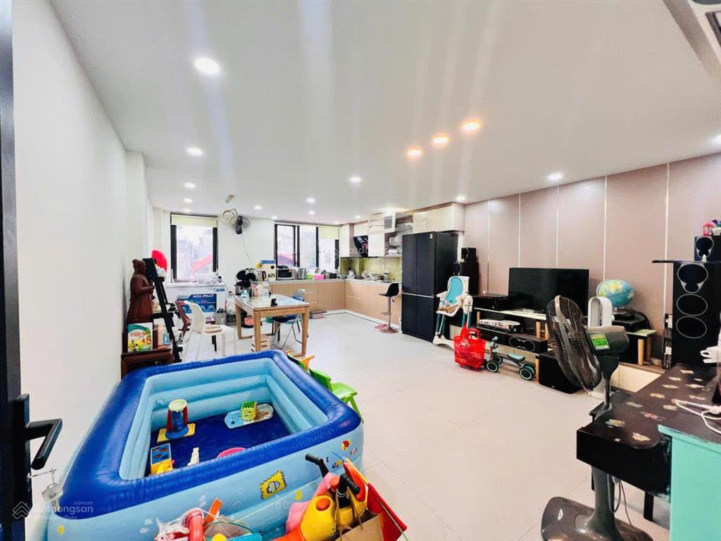 Bán nhà pháo đài láng, đống đa, ngõ ô tô tránh nhau, kinh doanh 56m², 6 tầng thang máy, giá 23 tỷ