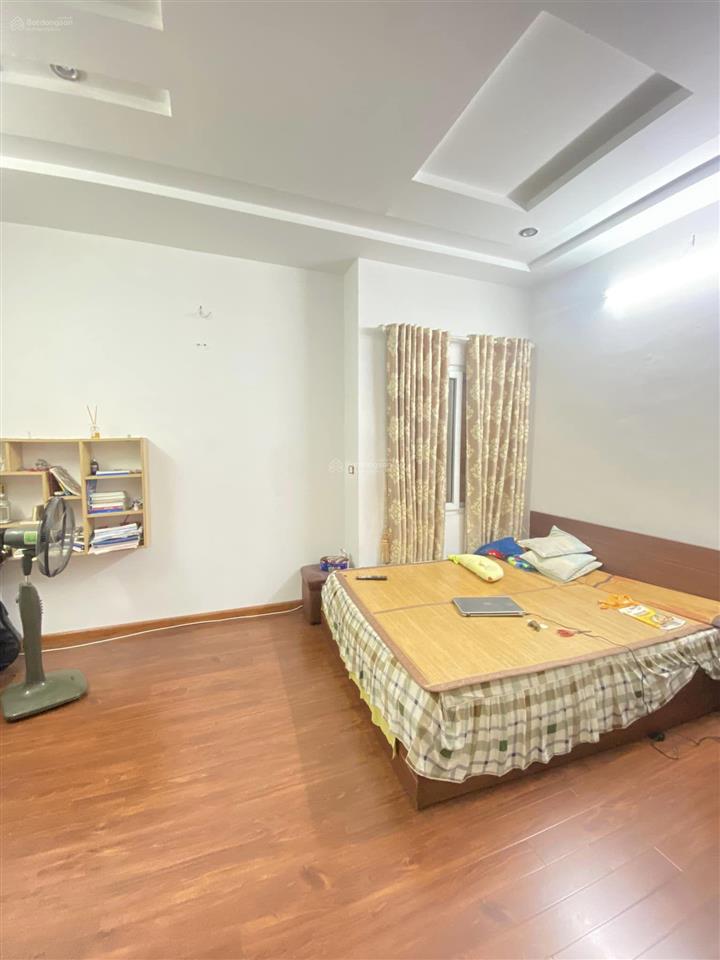 Chính chủ bán nhà phân lô, láng hạ, đống đa, 52,5m 4 tầng 1 tum hướng đông nam giá 23 tỷ