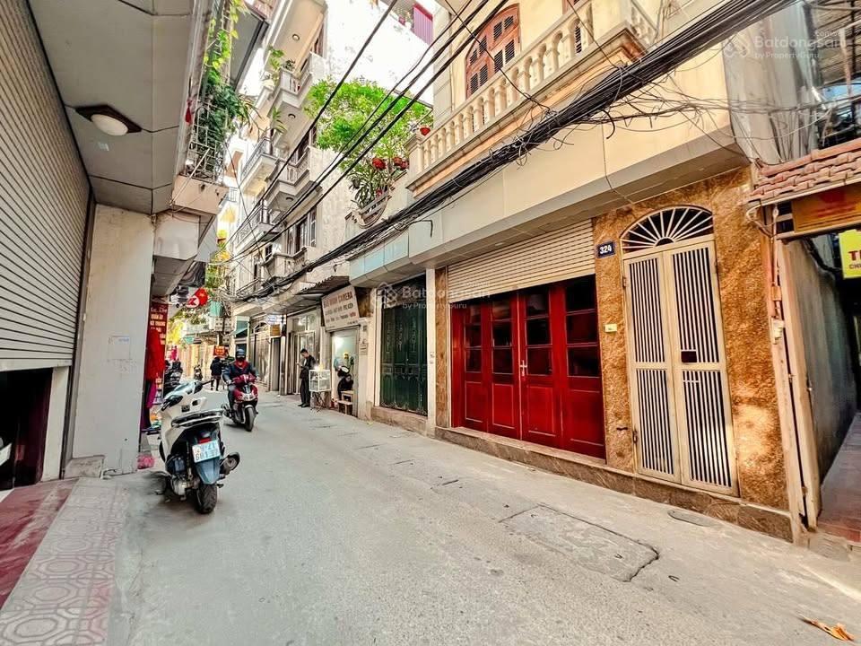 Giang văn minh ba đình 55m 5 tầng nhà xây được 10 năm ô tô đỗ cửa cách phố 10m kinh doanh giá 19 tỷ
