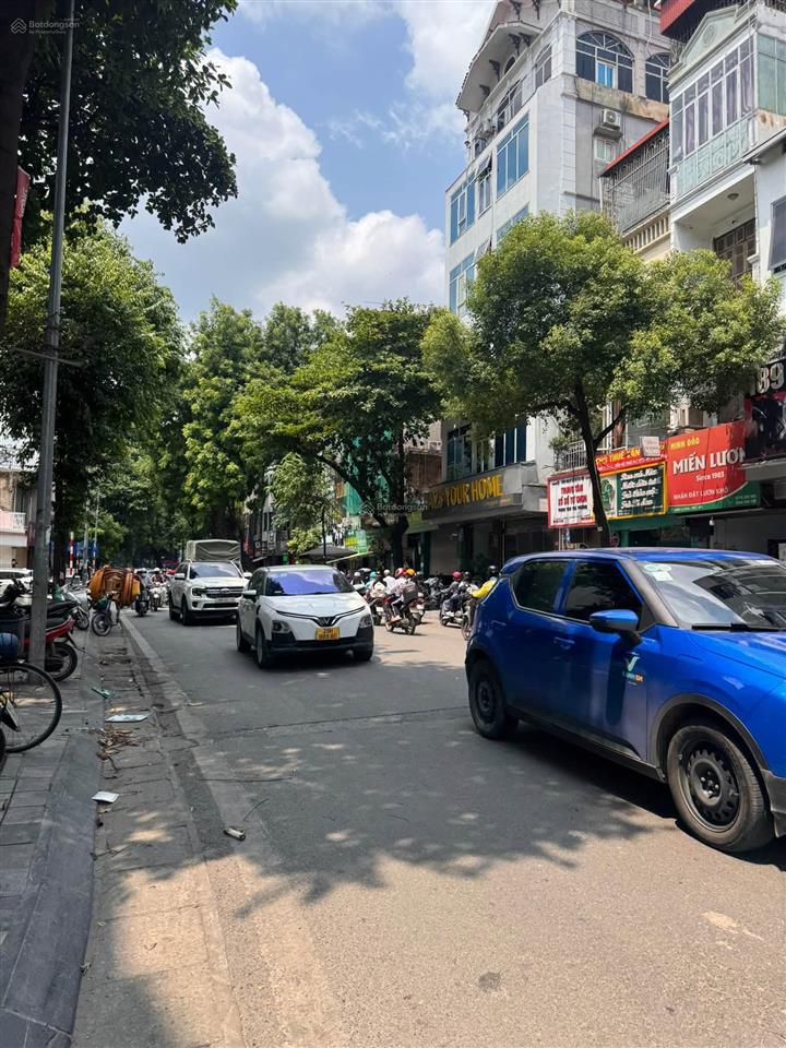 Cho thuê nhà mặt phố lò đúc, hai bà trưng, 110m² 5 tầng, mặt tiền 5,7m, thuê cả nhà hoặc thuê tầng