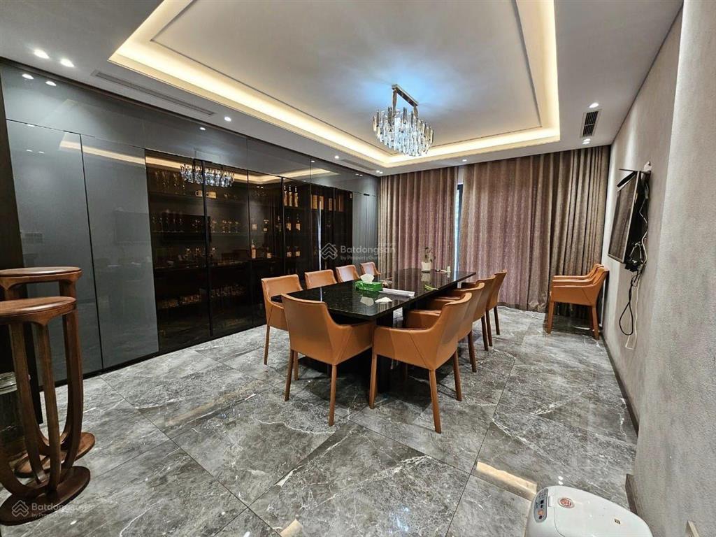 Bán gấp nhà nguyễn chí thanh ngõ 91, phân lô 50,6m2 5 tầng thang máy ô tô vào ra thoải mái 22,5 tỷ