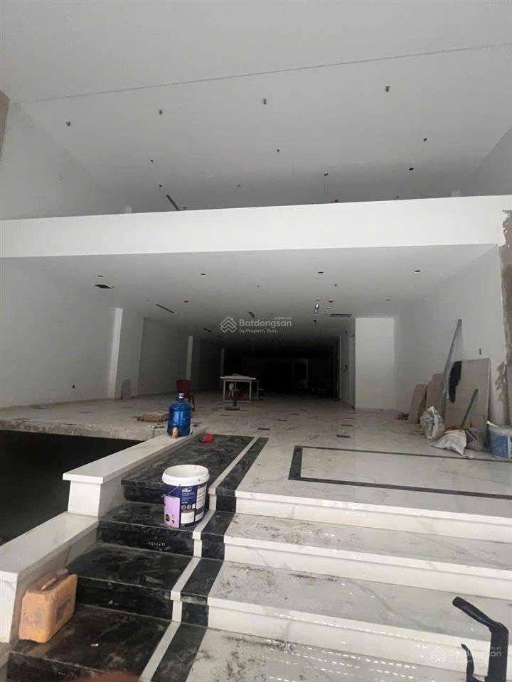 Cho thuê cả tòa mặt phố huế, hai bà trưng 500m²/sàn, 7 tầng nổi, 2 hầm, mt 10m, 800 triệu/tháng