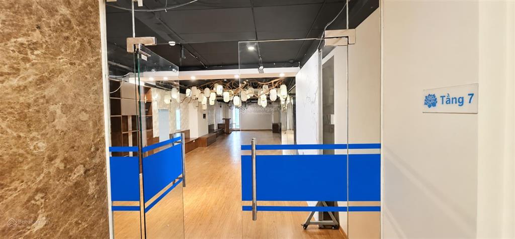 Cho thuê tòa mặt phố bà triệu, gần hồ hoàn kiếm, 128m², 8 tầng, hợp showroom, spa, 200 triệu/tháng