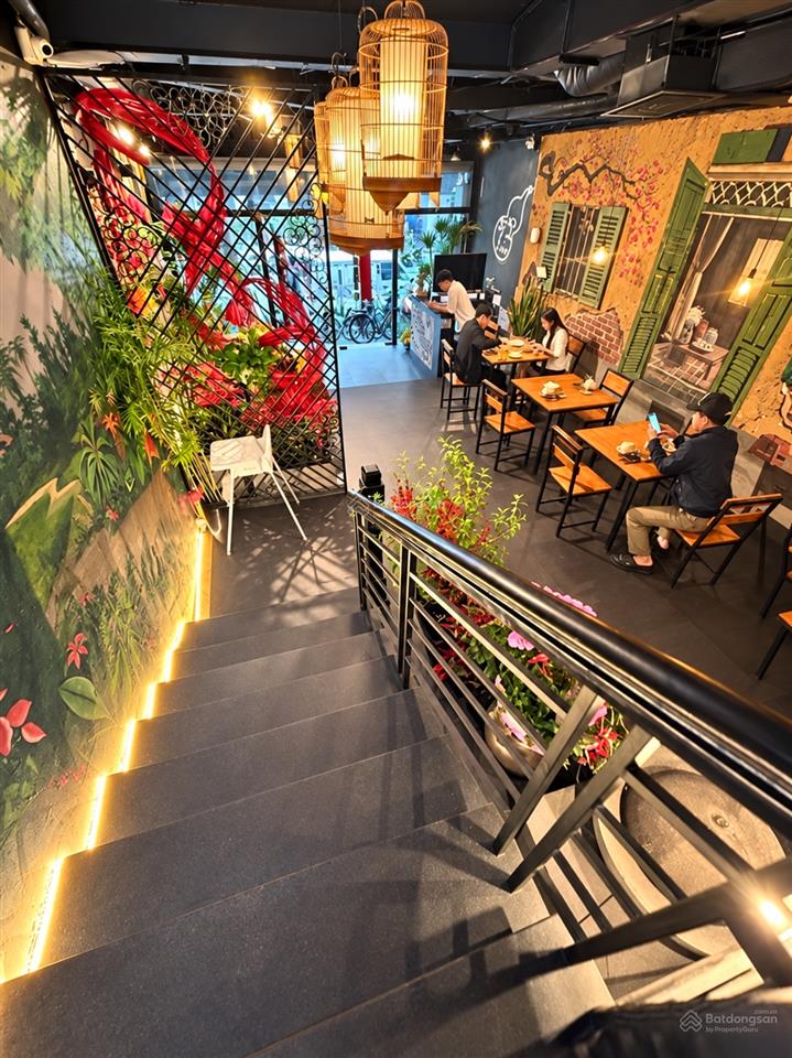 Cho thuê tòa mặt phố triệu việt vương, hai bà trưng, khu vip 133m² 7 tầng, mt 6m, 180 triệu/tháng