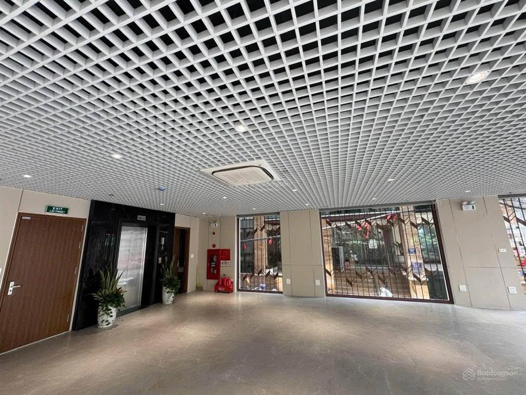 Bán tòa nhà mặt phố vương thừa vũ, thanh xuân, 160m², mt 9m, 9 tầng, 3 mặt thoáng, giá 125 tỷ