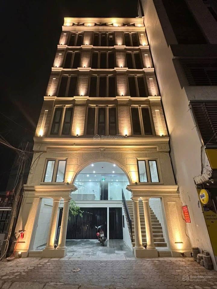 Tòa căn hộ, hoàng hoa thám, ba đình, oto tránh, 295m², mt 8,5m, 8 tầng, 52 căn hộ, 140 tỷ, 600tr/1t
