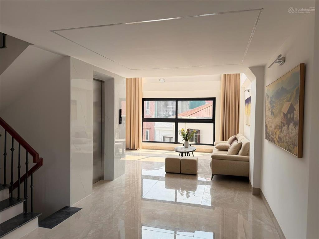 Bán nhà dốc tam đa, tây hồ, siêu đẹp, 50m², 8 tầng thang máy, mặt tiền 5m, 8 phòng ngủ, giá 18 tỷ