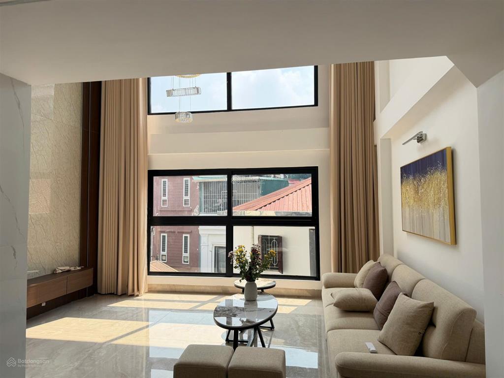Bán nhà dốc tam đa, tây hồ, siêu đẹp, 50m², 8 tầng thang máy, mặt tiền 5m, 8 phòng ngủ, giá 18 tỷ