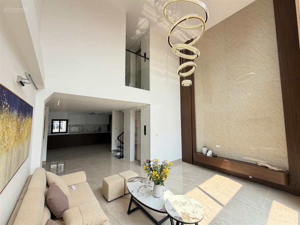 Bán nhà dốc tam đa, tây hồ, siêu đẹp, 50m², 8 tầng thang máy, mặt tiền 5m, 8 phòng ngủ, giá 18 tỷ