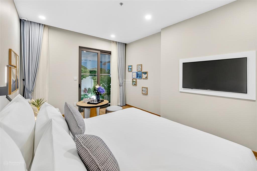 Bán căn hộ view mặt biển trực diện valley diện tích 30m2, 1,6 tỷ tại bãi cháy, hạ long