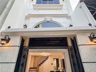 Nhà mới đón tết  cạnh khu phan xích long  sát mặt tiền  full nội thất  chỉ 7.x tỷ tl