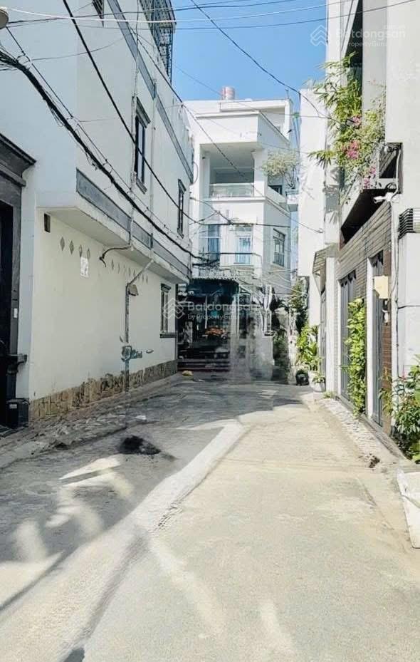 Ngang khủng 6.3m  hẻm xe hơi đỗ cửa  4 tầng  66.15m2  sát mặt tiền  chỉ 9. x tỷ tl