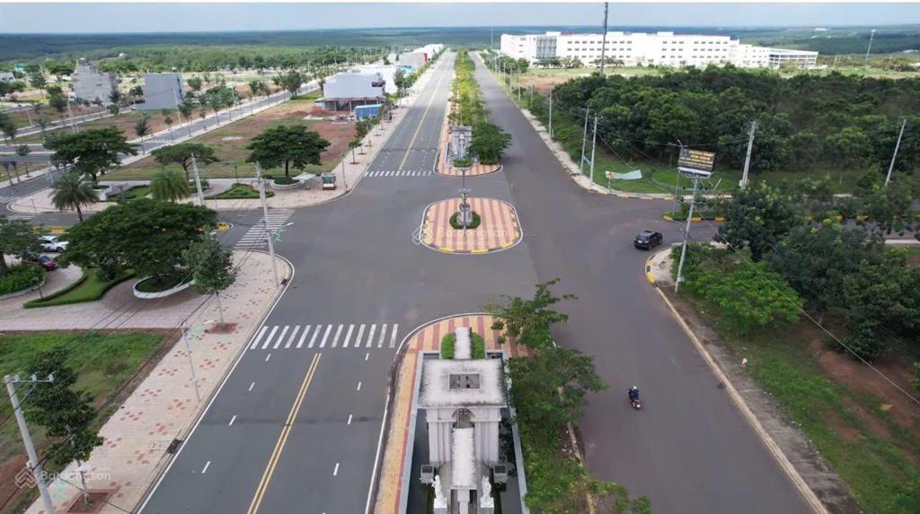 Thanh lý nền suất nội bộ f0  chỉ 8,8 triệu/m2  diện tích 125m2, đường rộng 28m32m đẹp dự án