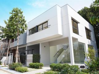 Bán căn vị trí vip 2 tầng, 81m2, 2pn, 2wc, có gara xe oto, có sân vườn nhật