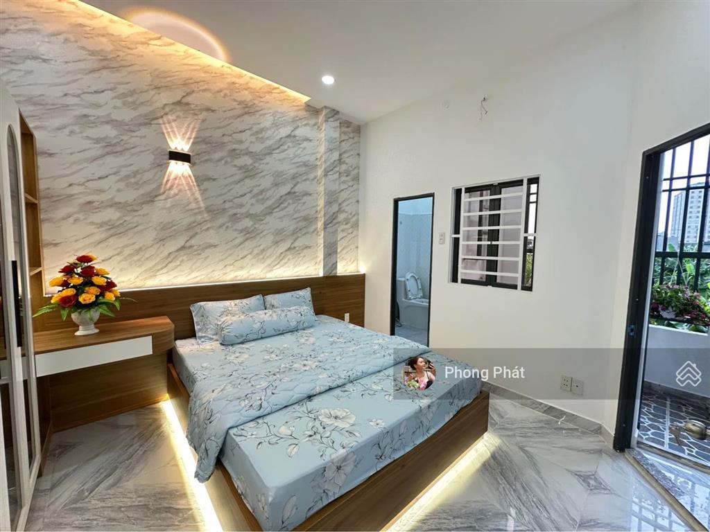 Nhà riêng đường tây tựu, bắc từ liêm, 2,35 tỷ, 100m2, 3pn khách bếp view đẹp, cho thuê 12tr/tháng