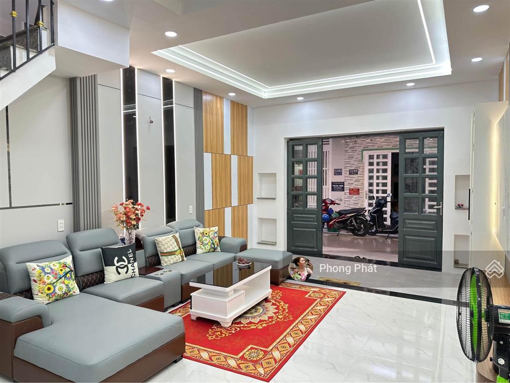 Nhà riêng đường tây tựu, bắc từ liêm, 2,35 tỷ, 100m2, 3pn khách bếp view đẹp, cho thuê 12tr/tháng