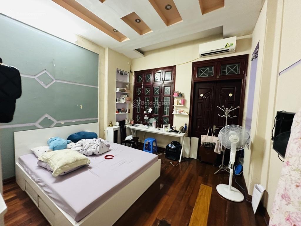 Nhà ngõ 36 chùa liên phái, hai bà trưng 56m2 5 tầng 5m mt chỉ 10.5 tỷ giá siêu đầu tư 17x tr/m2