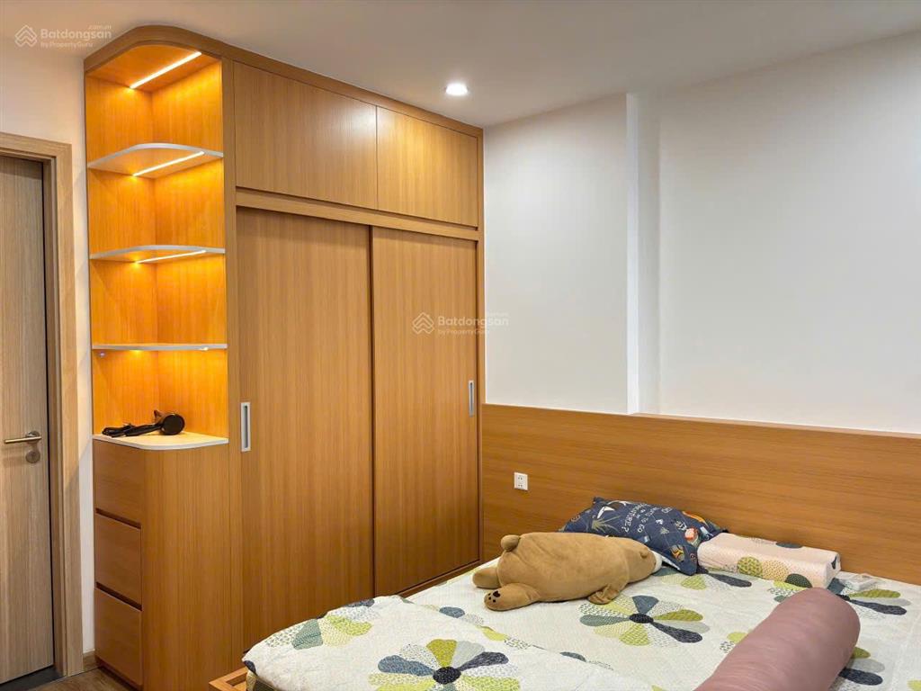 Cho thuê căn 2pn 2wc 83m2 tòa zen view thoáng, full nội thất giá thuê 13 triệu/tháng