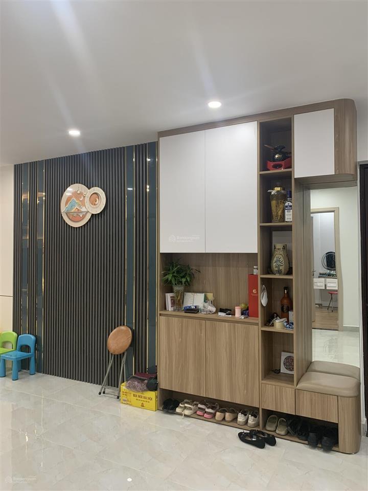 Gia đình cần bán gấp căn 3pn 100m2 sẵn sổ trao tay  full nội thất làm chỉn chu, tỉ mỉ