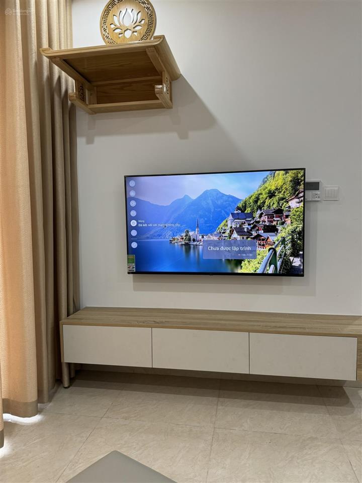 Cần bán căn 2pn  2wc, ban công hướng nam, giá 6,45 tỷ tầng đẹp  nhà mới sẵn giao dịch