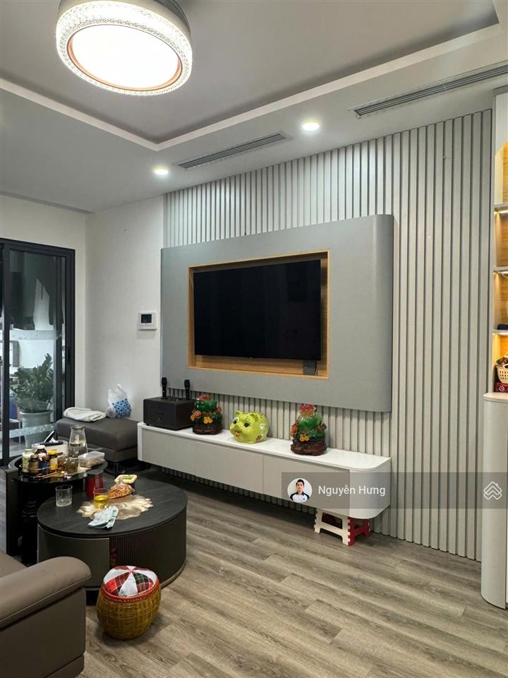 Không ở tới, nhà mình cho thuê căn 1pn full đồ  tòa zen đồ gắn tường