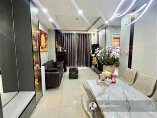 Mình bán căn góc 3pn tòa zen  tầng trung đầy đủ đồ, sẵn sổ giá 7.3 tỷ  hướng nam rất thoáng