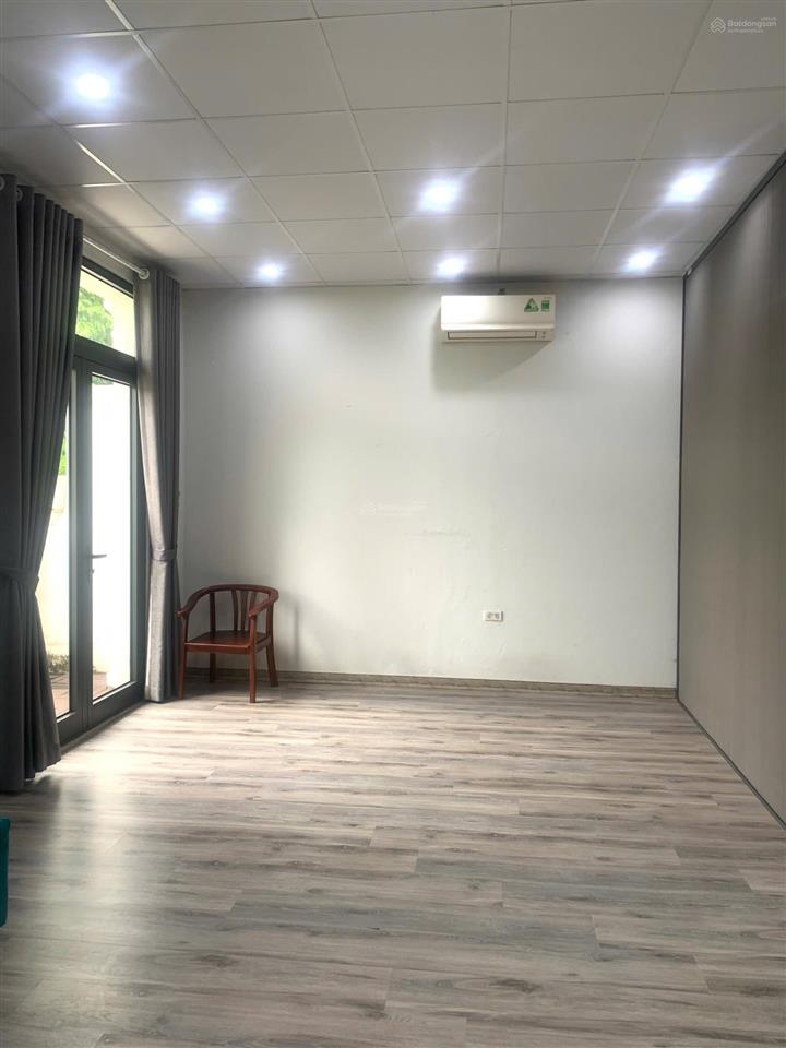 Cho thuê biệt thự liền kề 90m2, full đồ, view công viên. giá 15tr/tháng.  0909 044 ***