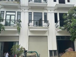 Bán nhà 5*16m2 . 1 trệt 1 lầu . đối diện chợ an điền