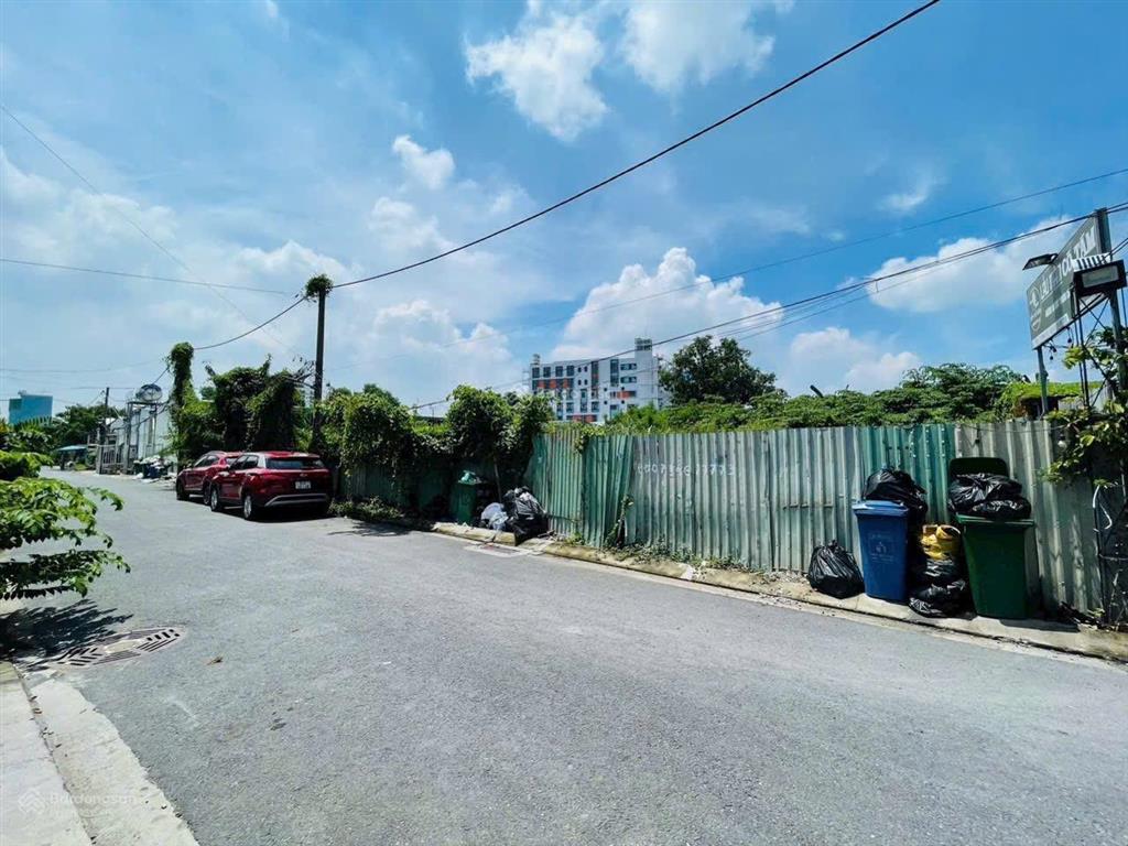 Siêu phẩm ngang 30m, thổ cư, vuông vức, hẻm rộng 8m, cách mặt tiền đường số 2 chỉ 70m, gần ga metro