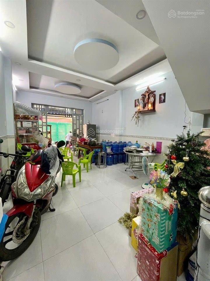 Nhà mtkd galaxy nguyễn văn quá 84m (4.4x19), chỉ 6.7 tỷ
