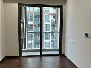 Bán nhanh căn 3 ngủ masteri tòa h2 view biển hồ biệt thự, hướng đông nam nguyên bản chủ đầu tư