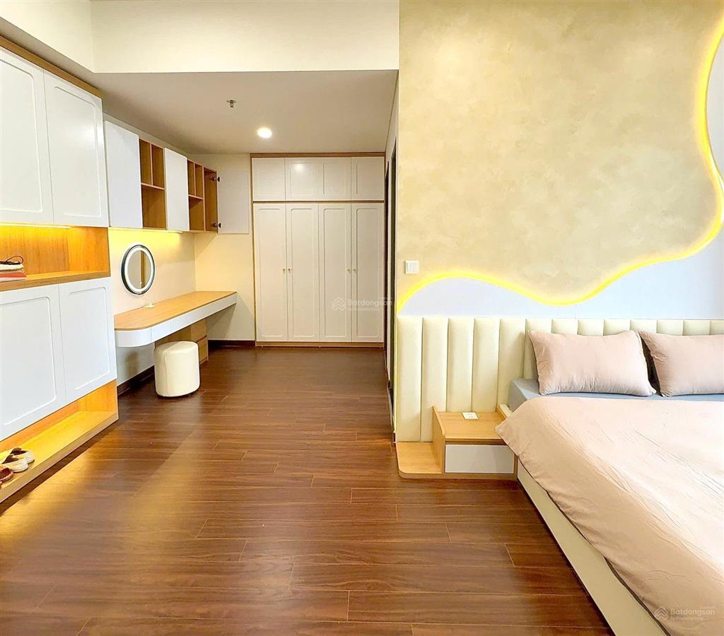 Bán căn studio tòa masteri h2 vinhomes oceanpark view hồ biệt thự