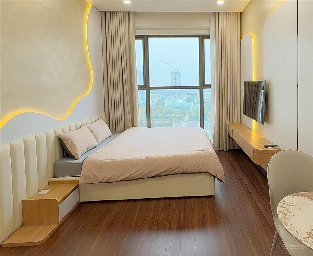 Bán căn studio tòa masteri h2 vinhomes oceanpark view hồ biệt thự