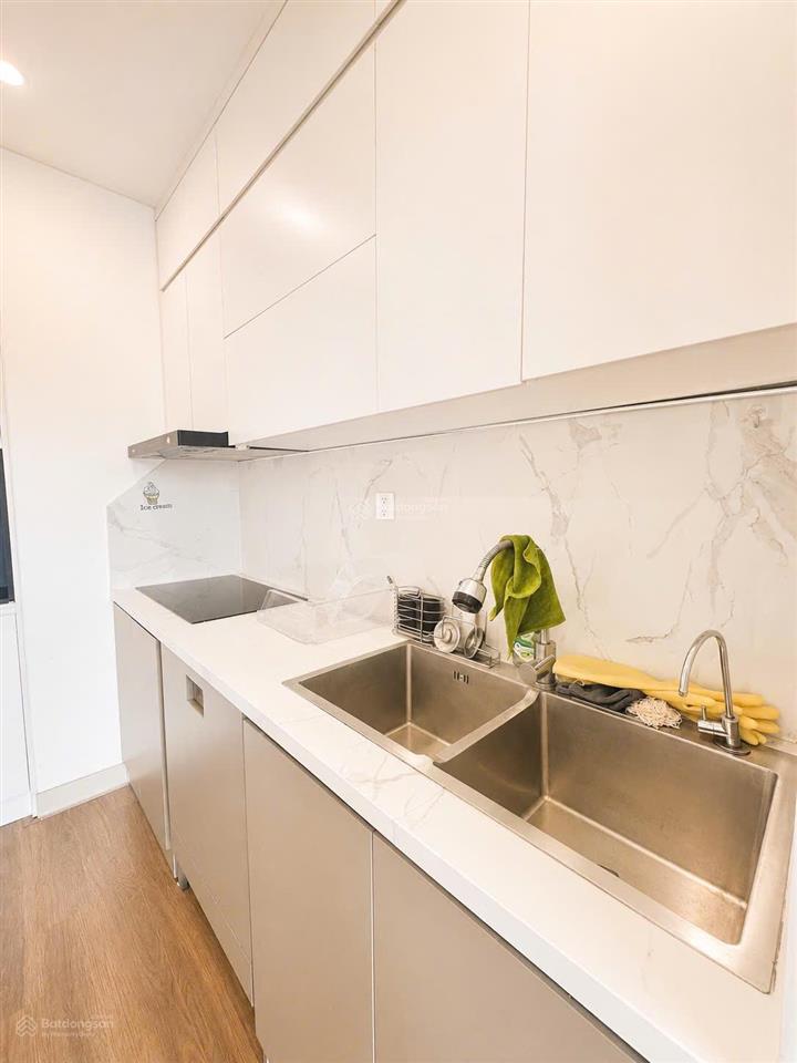 Cắt lỗ căn góc 2pn2wc full nội thất có sổ đỏ, giá chỉ 3.85 tỷ tại vinhomes ocean park gia lâm