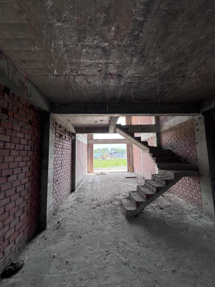 [ 4tỷ7] nhà phố 1trệt 4lầu dt220m2 (4x14,5) tại kdc ngô chí quốc  thủ đức, sổ sẳn, đã hoàn công.