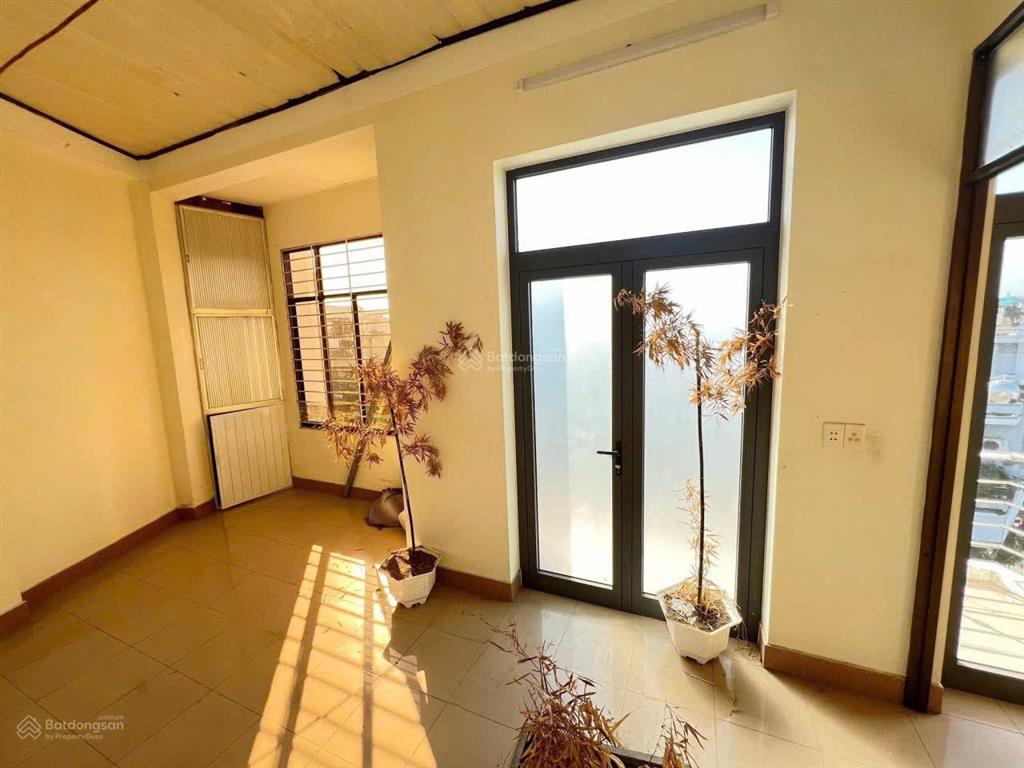 Bán nhà 4 tầng mặt tiền hải phòng  khu vực kd sầm uất bậc nhất đà nẵng  ngang 9m  giá cho đt