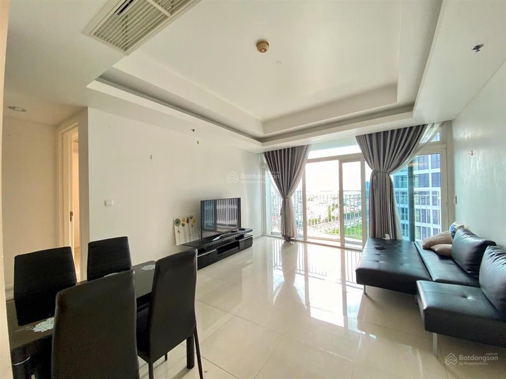 Bán ch cao cấp azura, dt 65m2, tầng cao, nt đầy đủ view hướng đn mát mẻ, giá cạnh tranh tt 5.6 tỷ