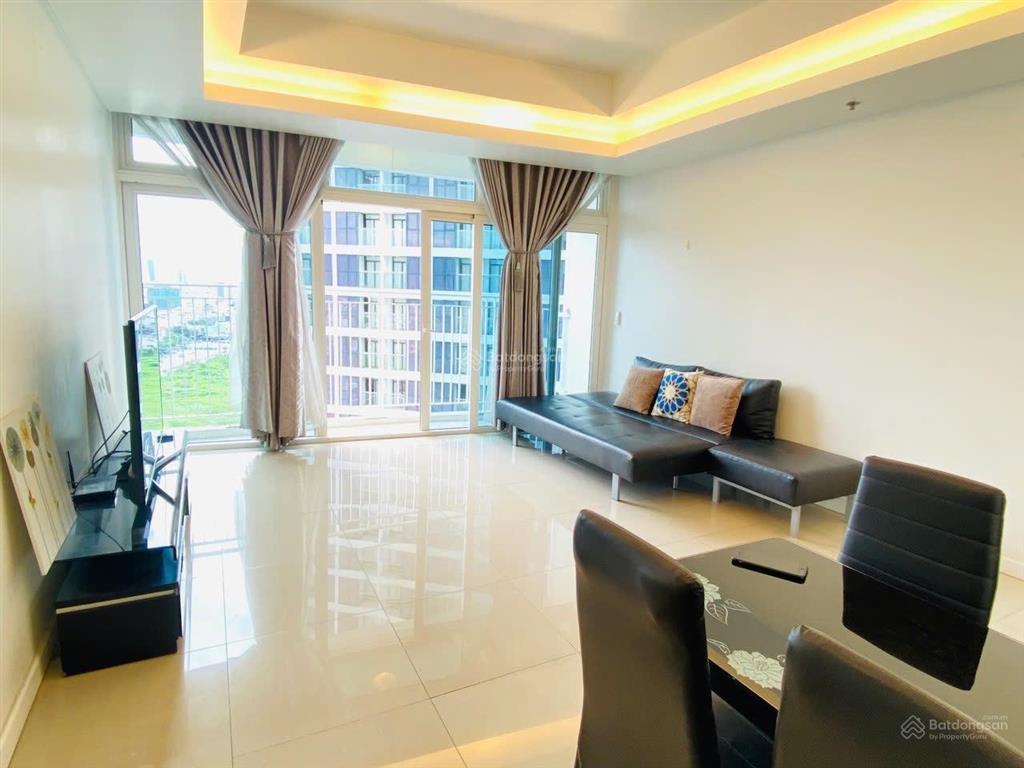Bán ch cao cấp azura, dt 65m2, tầng cao, nt đầy đủ view hướng đn mát mẻ, giá cạnh tranh tt 5.6 tỷ