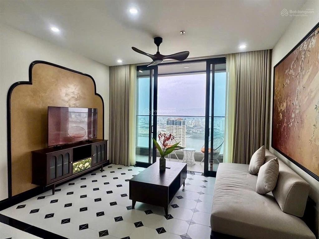 Cho thuê ch cao cấp, toà panoma 1, loại 2pn, dt 80m2, tầng cao view sông hàn