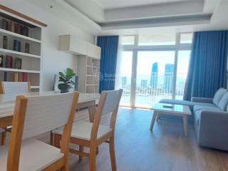 Bán ch azura 2pn dt 95m2 tầng cao, view sông hàn, nội thất đầy đủ  0911 299 *** ms linh