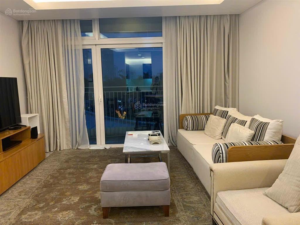 Cho thuê ch 2pn azura, dt 104m2, nội thất đẹp, tầng thấp, view sông hàn  ms linh 0911 299 ***