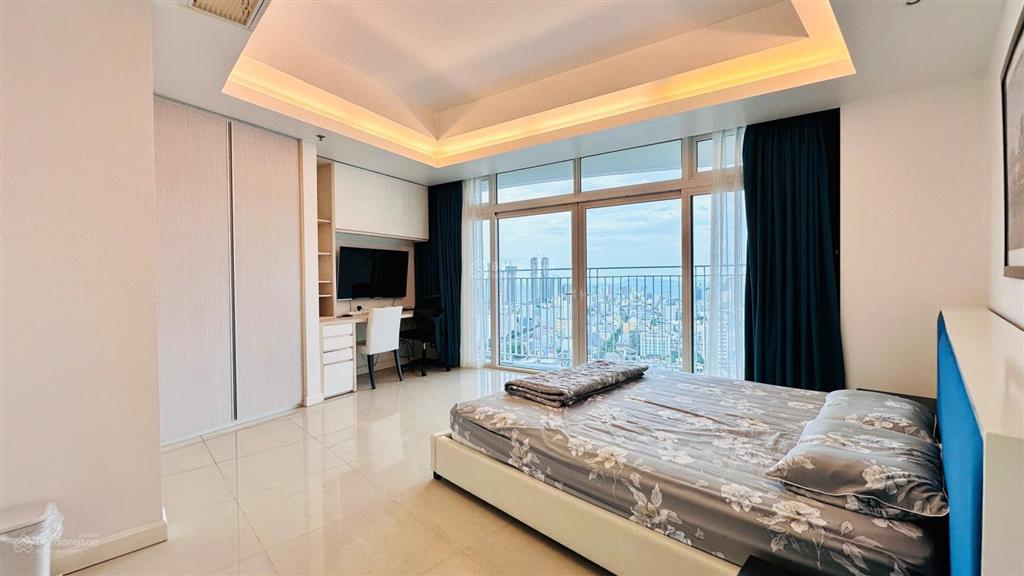Cho thuê ch cao cấp azura, nt cao cấp, dt 152m2, loại 2pn, tầng cao view sông hàn.  ms linh