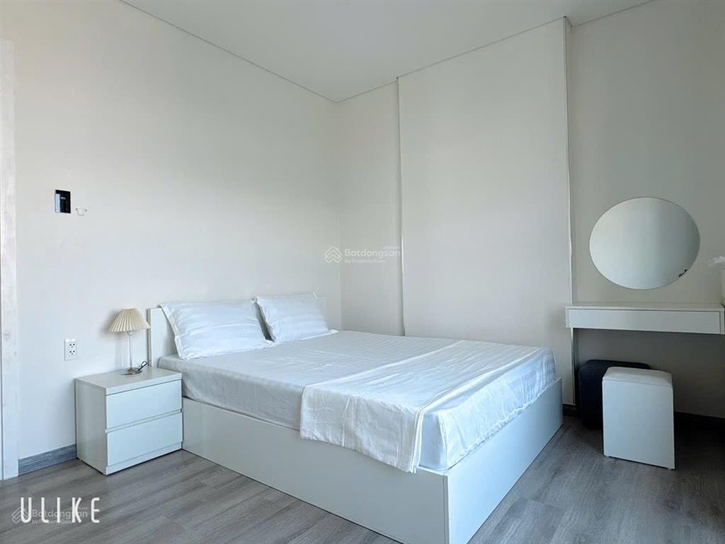 Cho thuê ch monarchy b, căn góc tầng cao, view sông hàn, cầu rồng, 3pn dt 100m2