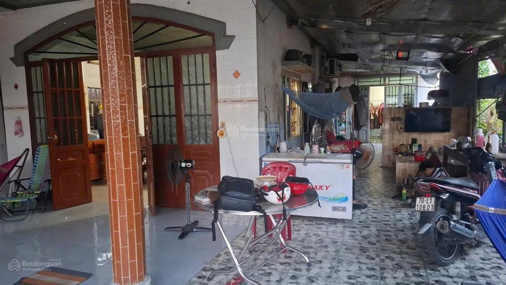 Nhà mặt tiền đường bê tông. phường gò dầu. 1,7 tỷ tl