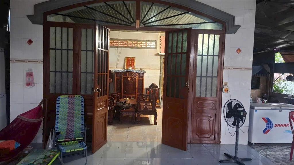 Nhà mặt tiền đường bê tông. phường gò dầu. 1,7 tỷ tl