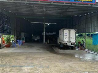 Bán nhà riêng tại quốc lộ 50, 14 tỷ, 590 m2, giá ưu đãi đẹp, nhiều tiện ích