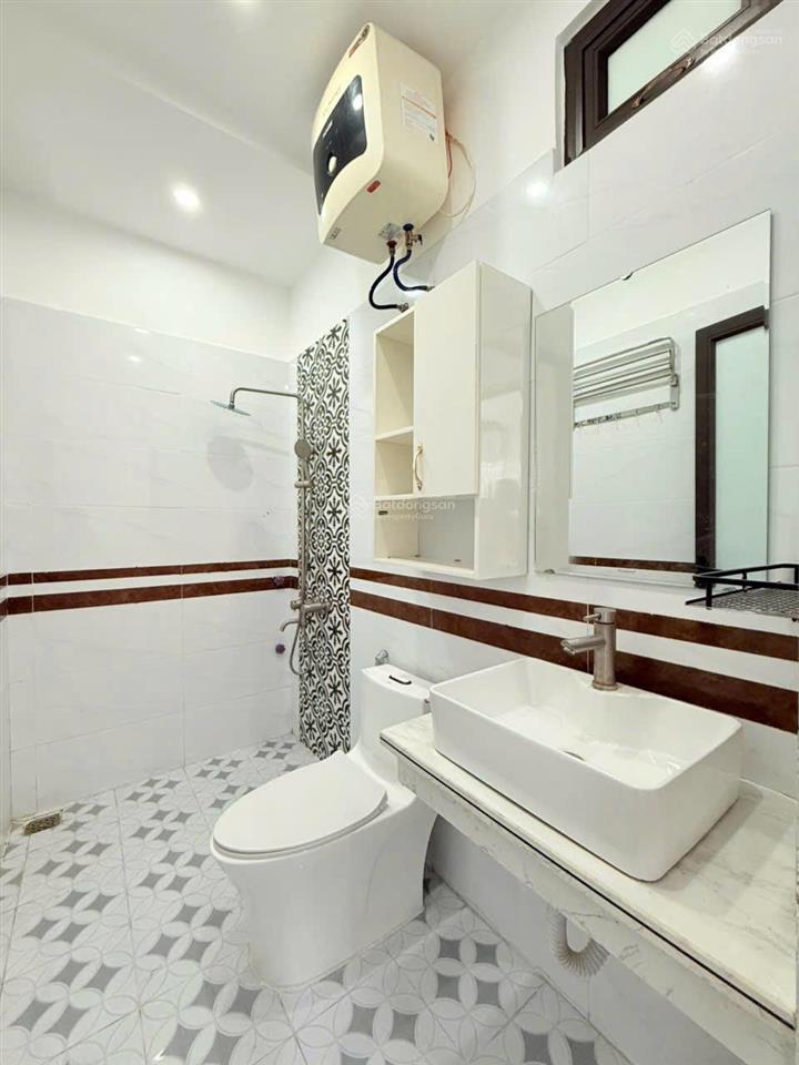 Nhà 4 tầng tại phương lưu, vạn mỹ  ô tô đỗ cửa ngày đêm